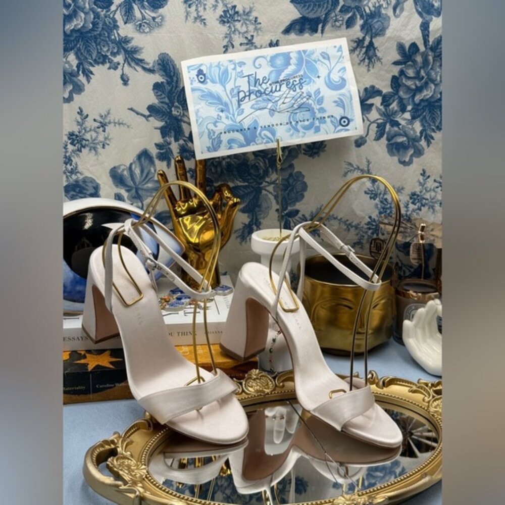 🆕 LOEFFLER RANDALL 🧿 NWOB Malia Curved−Heel Sandal, 90MM/3.5 IN,Cream - Sz 6.5 - Picture 3 of 14